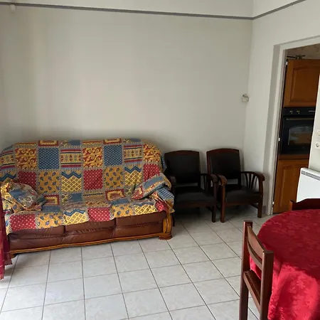Holiday home Maison Independante , Paris Proche Jo 2024 Vaires Sur Marne Est A 10 Minutes De Des Epreuves Olympique De Canoe Kayac 2 Chelles (Seine-et-Marne)